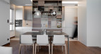 Apartament wśród stuletnich platanów