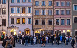 Instalacja Jadwigi Sawickiej rozświetli fasadę Muzeum Warszawy w Noc Muzeów