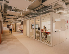 Pierwsze w pełni modularne biuro w Europie nagrodzone przez Fast Company