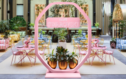 Café Swarovski zachwyca nową aranżacją w Palazzo Cordusio