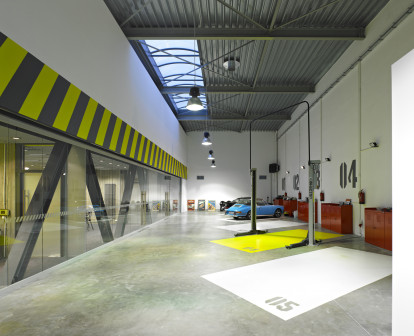 Ultra Architects, biuro-garaż, biuro TS Investment, Poznań