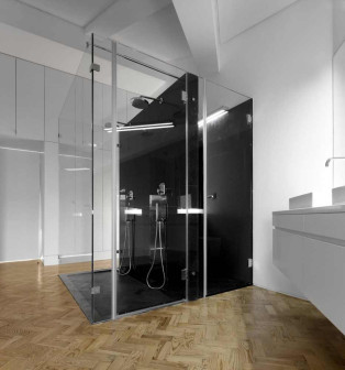 João Tiago Aguiar Arquitectos, RF Apartament, biało-czarne wnętrza
