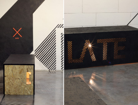 LATE, _AFxTT [...], instalacja graficzno-architektoniczna, wnętrze biura coworkingowego w Krakowie 
