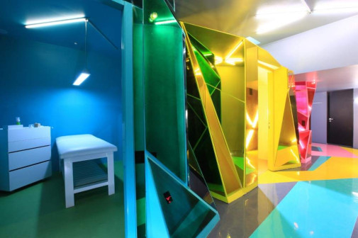 ROW Studio, Wax Revolution, wnętrze salonu kosmetycznego, kolor we wnętrzach