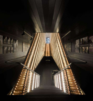 churtichaga+quadra salcedo (ch+qs) architects, centrum kinowe Matadero w Legazpi w Madrycie, adaptacja rzeźni na kino, plecione struktury we wnętrzach