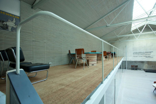 CH+QS architects, Madrid Hub Offices, biura w dawnym warsztacie samochodowym, wnętrza industrialne