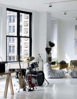 Studio MDA, loft Dieter Residence, loft na Manhattanie, loft ze złotymi i srebrnymi meblami