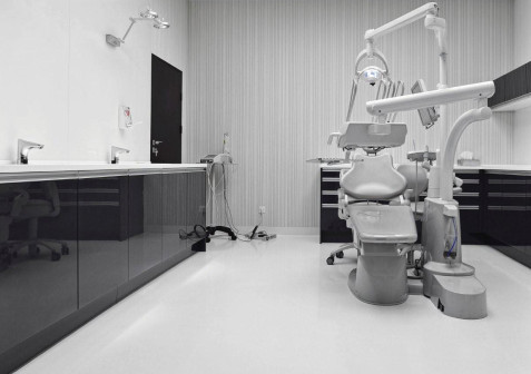 KMA, Kabarowski Misiura Architekci, Duda Clinic w Katowicach, minimalistyczna elegancja we wnętrzach, wnętrza minimalistyczne