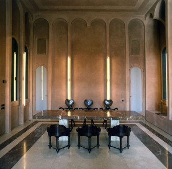 Ricardo Bofill, adaptacja fabryki cementu w Barcelonie na loft i pracownię architekta, wnętrze jak scenografia filmu fantastycznego