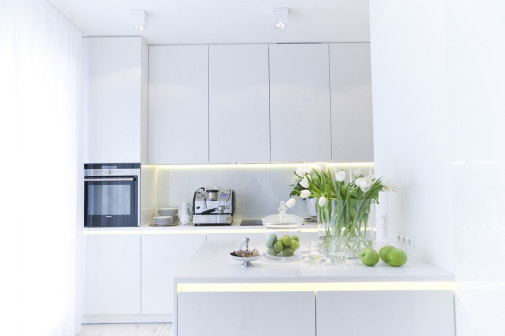 Chałupko Design, Biały Apartament w Wilanowie, apartament dla rodziny z dziećmi, minimalistyczne, białe wnętrz