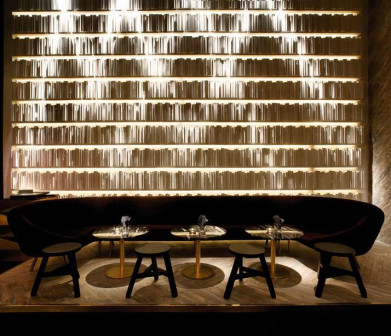 Tom Dixon, Tazmania Ballroom, ekskluzywny klub nocny w Hong Kongu, wnętrza w stylu glamour