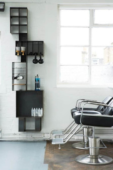Fourth Floor, salon fryzjerski z meblami i lampami Toma Dixona, salon fryzjerski w Londynie