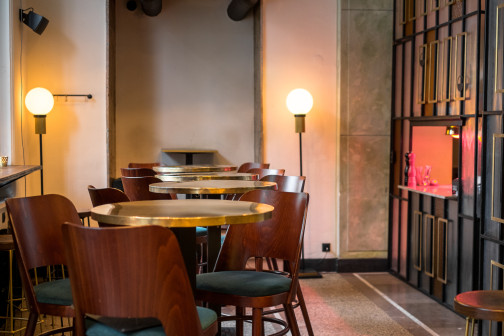 Aranżacja restauracji w stylu Art Deco