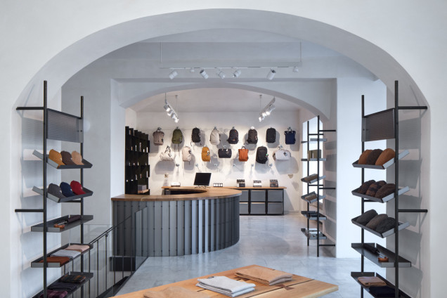 Gentleman Store w Pradze projektu studia ORA