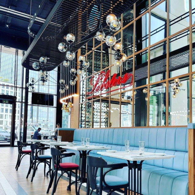 Seafood Station w Gdańsku - trzy poziomy smaku w historycznej Hali Targowej