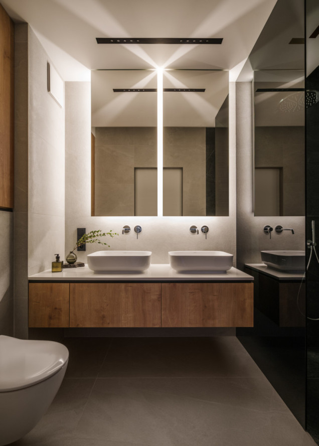 Minimalistyczny apartament na Żoliborzu Artystycznym 