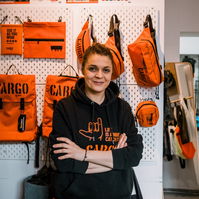 Linia toreb, plecaków, nerek materiału z recyklingu MARKA: CARGO by OWEE