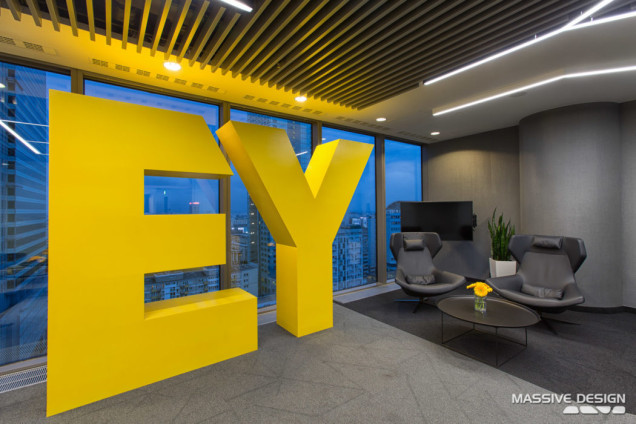 EY, projekt Massive Design, nowe biuro