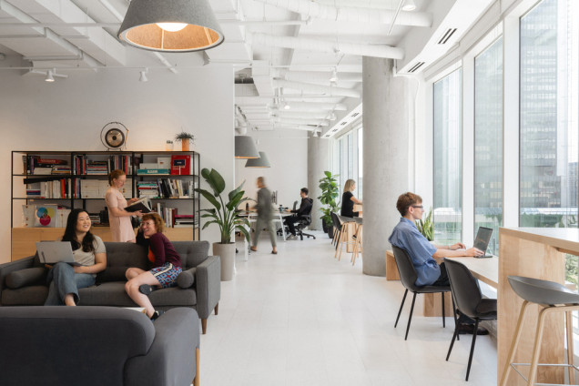 Plus Company Campus & Cossette Offices autorstwa pracowni LAAB architecture