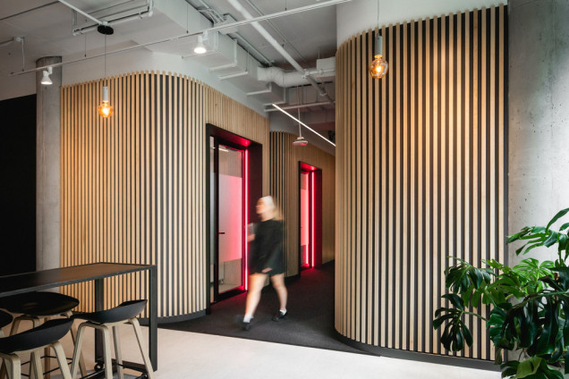 Plus Company Campus & Cossette Offices autorstwa pracowni LAAB architecture