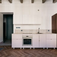 wnętrza krakowskiego apartamentu w zabytkowej kamienicy 