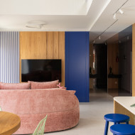 Joyful aesthetic projekt kolorowego mieszkania
