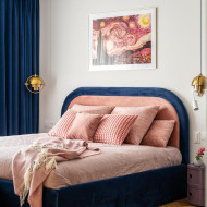 Joyful aesthetic projekt kolorowego mieszkania
