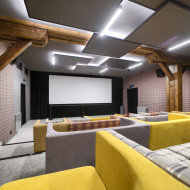 aranżacja wnętrza, wnętrze kina, modernizacja wnętrza, kino Muza, Toya Design, przestrzeń kinowa, fotele w kinie, oryginalne wnętrze