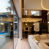 Szafirowy Dom Ceramiczny MAG Architekci