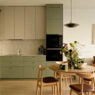 Krakowskie mieszkanie pełne designu i koloru