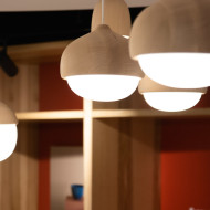 Industrialne wnętrze showroomu Marmite