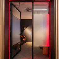Plus Company Campus & Cossette Offices autorstwa pracowni LAAB architecture