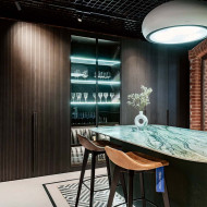 Showroom Deer Design