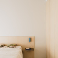 MInimalistycnze mieszkanie z drewnem w Poznaniu