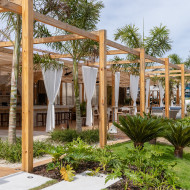 Restauracja nad oceanem powstała w 50 dni