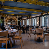 Industrialna restauracjia DOCK19 by Mateusz Gessler 