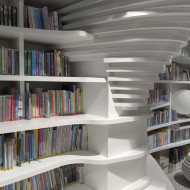 projekt nowoczesnej biblioteki z hydroponiką