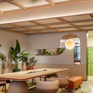 Orange Hotel 3.0 w Szanghaju - wnętrze w stylu LOHAS