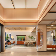 Orange Hotel 3.0 w Szanghaju - wnętrze w stylu LOHAS